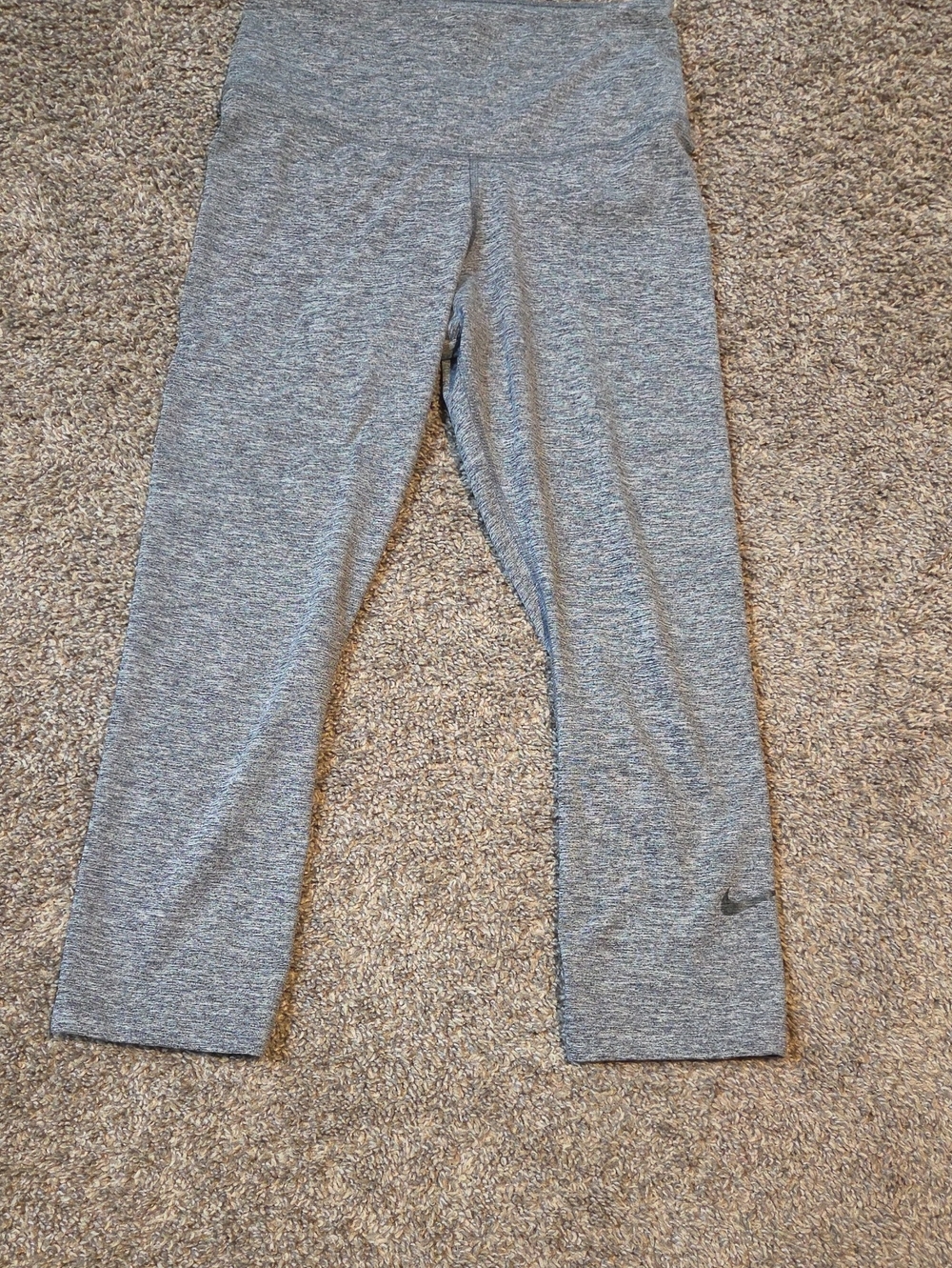 Nike Dry Fit Athletic Leggings Size Med. EUC